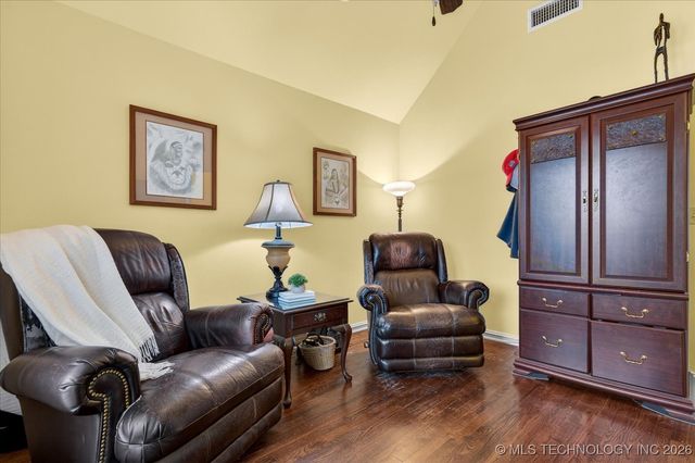 3227 Boardwalk Court, Bartlesville, OK 74006