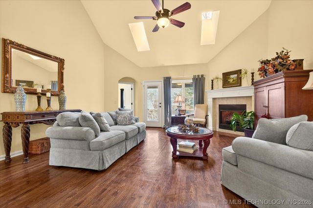 3227 Boardwalk Court, Bartlesville, OK 74006