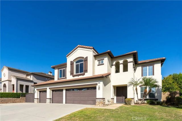 3122 Pinehurst, Corona, CA 92881