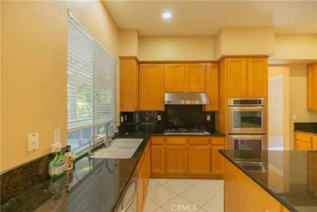 3122 Pinehurst, Corona, CA 92881