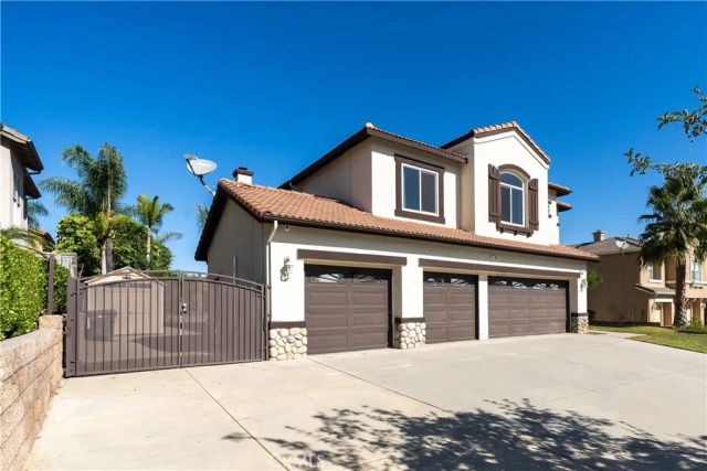 3122 Pinehurst, Corona, CA 92881