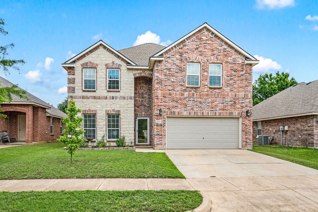 4721 Dogwood Drive, Denton, TX 76208