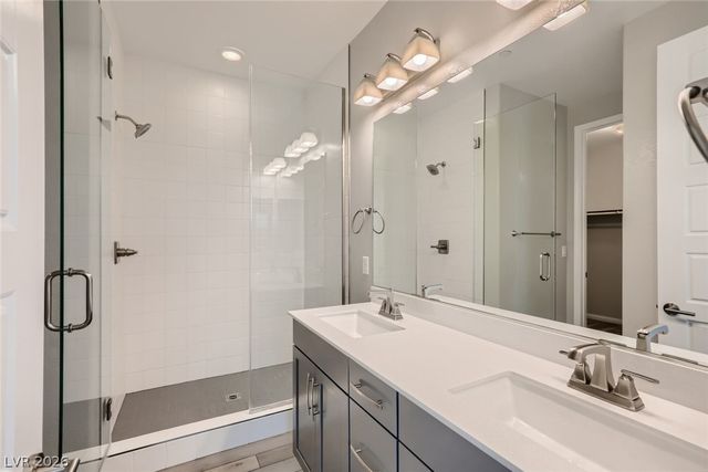320 Cape Seville Place, Henderson, NV 89015