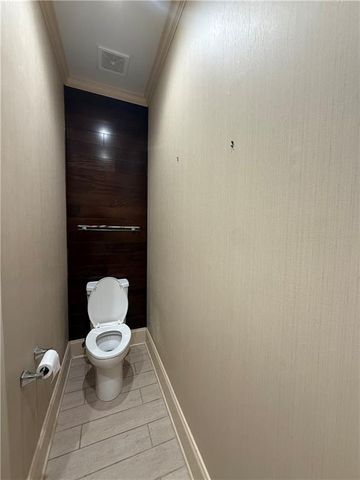 685 Georgian Hills, Lawrenceville, GA 30045