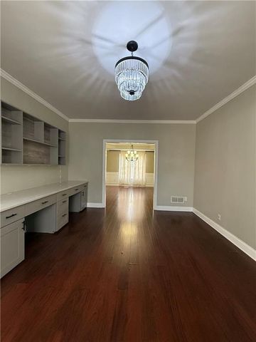 685 Georgian Hills, Lawrenceville, GA 30045