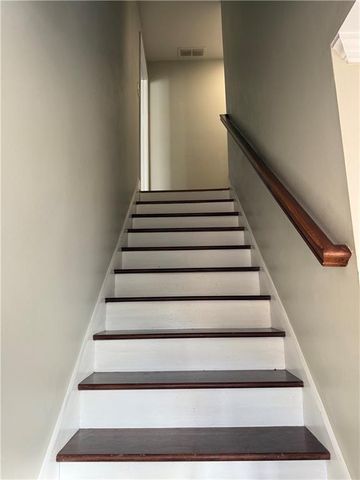 685 Georgian Hills, Lawrenceville, GA 30045