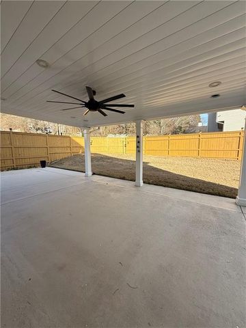 685 Georgian Hills, Lawrenceville, GA 30045