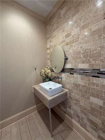 685 Georgian Hills, Lawrenceville, GA 30045