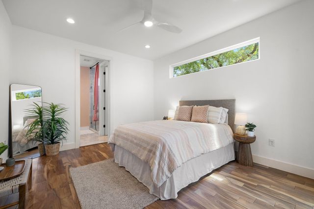 1201 Luna ST, Austin, TX 78721