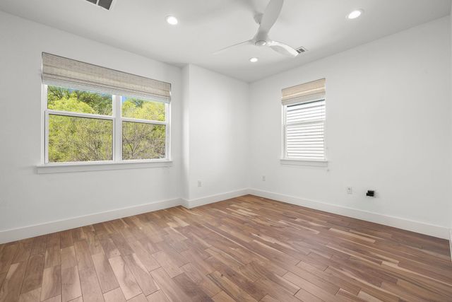 1201 Luna ST, Austin, TX 78721