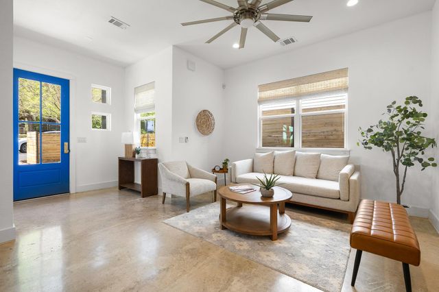 1201 Luna ST, Austin, TX 78721