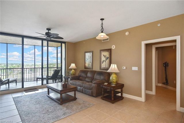 5781 Cape Harbour DR # 805, Cape Coral, FL 33914