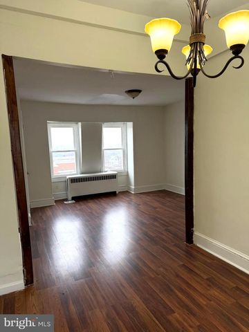 909 S BROOM ST, Wilmington, DE 19805