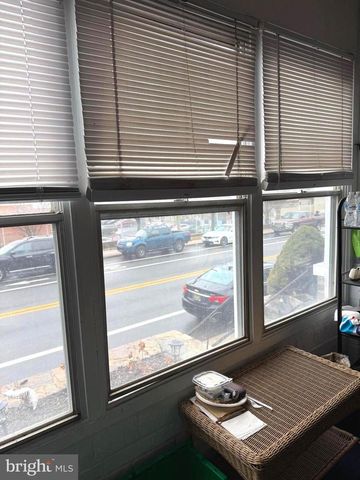 909 S BROOM ST, Wilmington, DE 19805