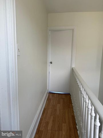 909 S BROOM ST, Wilmington, DE 19805
