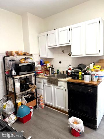 909 S BROOM ST, Wilmington, DE 19805