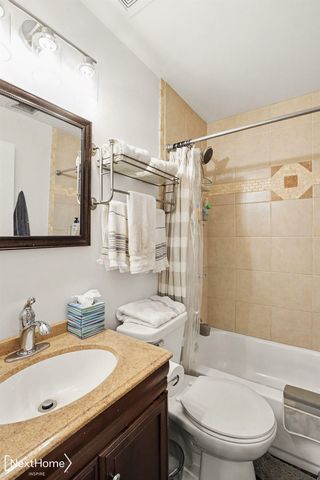 6183 Springdale Boulevard, Grand Blanc, MI 48439