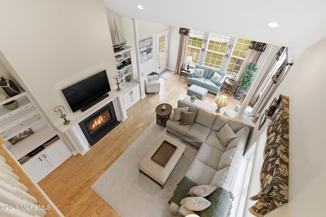 65 Marlow Drive, Jackson, NJ 08527