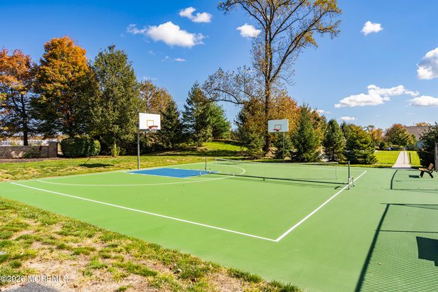 65 Marlow Drive, Jackson, NJ 08527