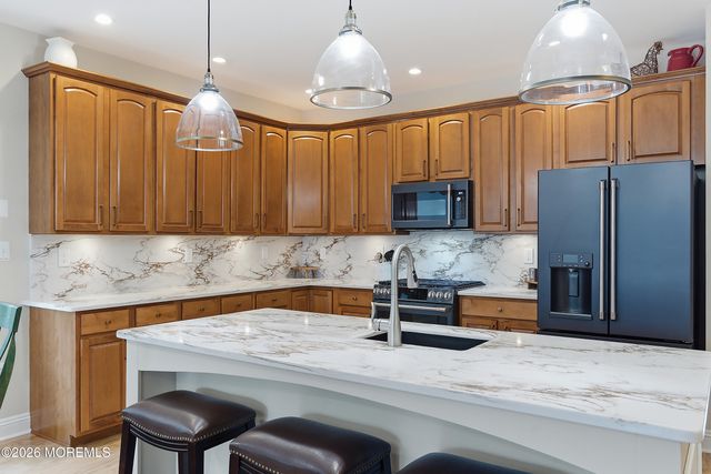 65 Marlow Drive, Jackson, NJ 08527