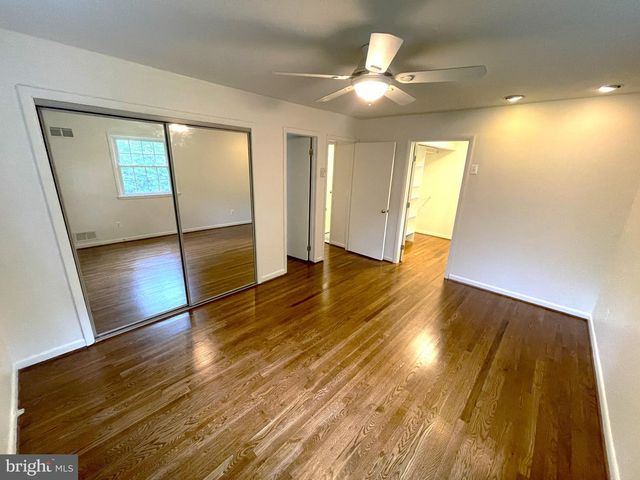 8410 BUCKHANNON DR, Potomac, MD 20854