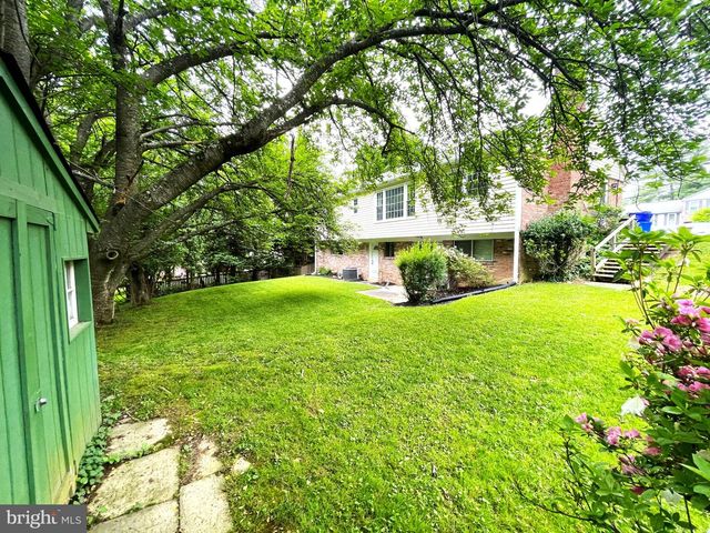 8410 BUCKHANNON DR, Potomac, MD 20854