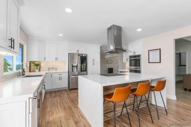 9431 W Lilac Rd, Escondido, CA 92026