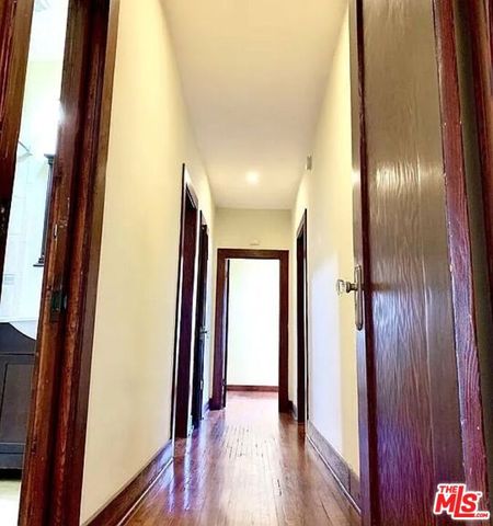 1433 N Las Palmas Avenue, Los Angeles, CA 90028