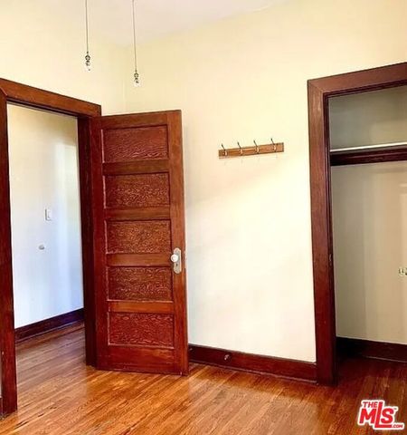 1433 N Las Palmas Avenue, Los Angeles, CA 90028