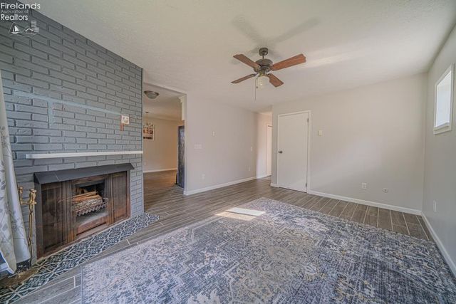 N 102 Pleasant Street, Norwalk, OH 44857