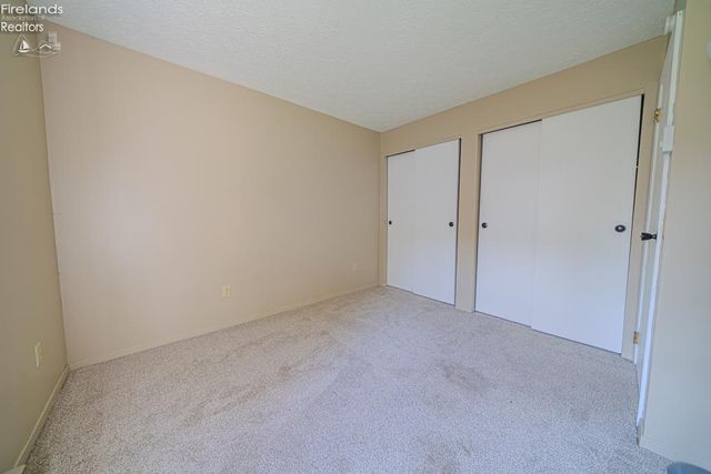 N 102 Pleasant Street, Norwalk, OH 44857