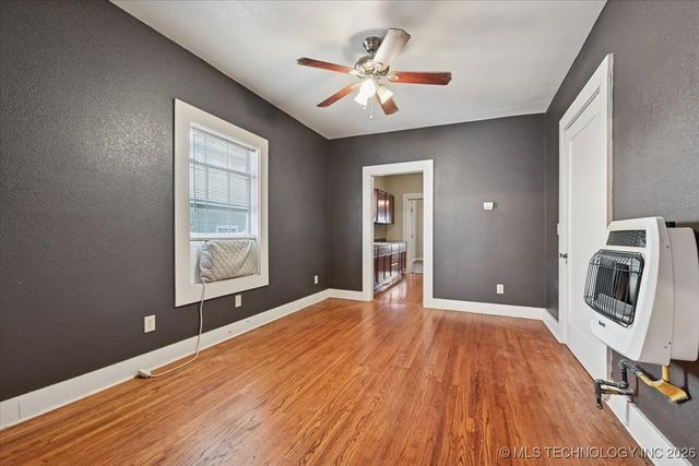 1215 S Quincy Avenue, Tulsa, OK 74120