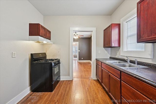 1215 S Quincy Avenue, Tulsa, OK 74120