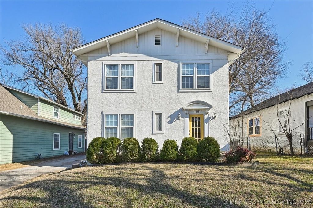 1215 S Quincy Avenue, Tulsa, OK 74120