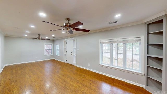 1923 Clifton Street, Conway, AR 72032