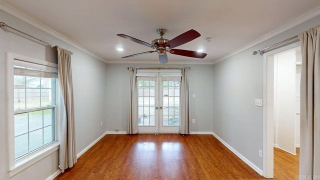 1923 Clifton Street, Conway, AR 72032