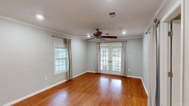 1923 Clifton Street, Conway, AR 72032