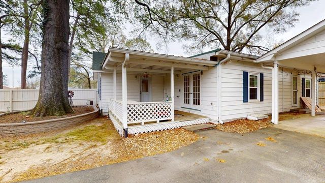 1923 Clifton Street, Conway, AR 72032