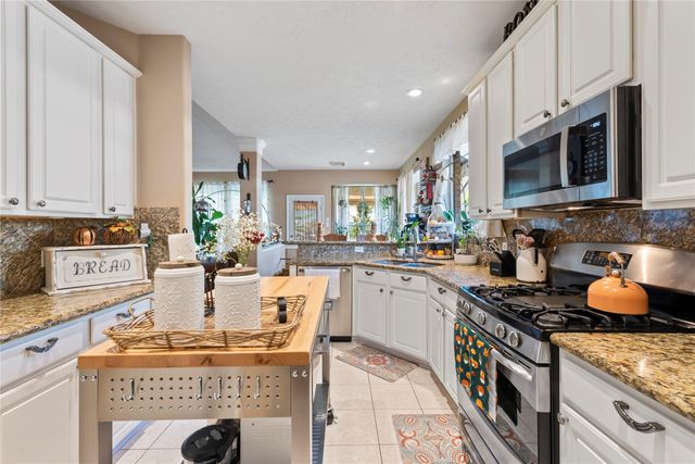 1210 Cambrian Park Court, Sugar Land, TX 77479