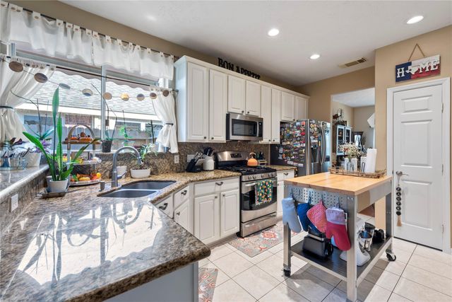 1210 Cambrian Park Court, Sugar Land, TX 77479