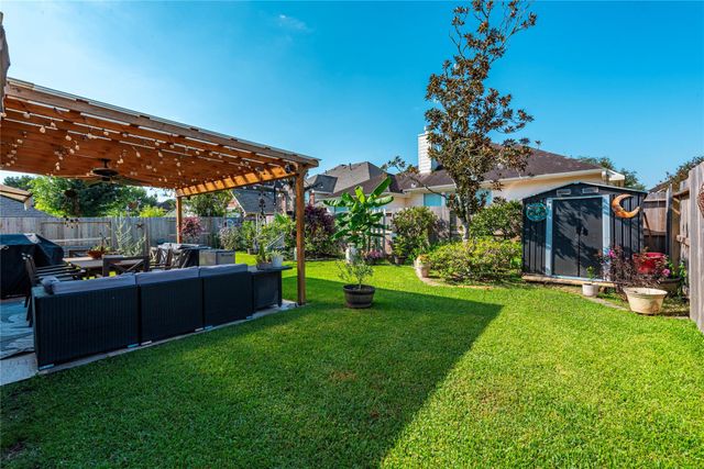 1210 Cambrian Park Court, Sugar Land, TX 77479
