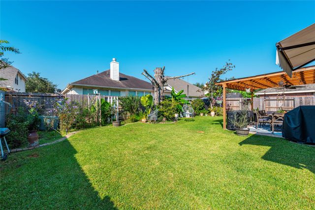 1210 Cambrian Park Court, Sugar Land, TX 77479