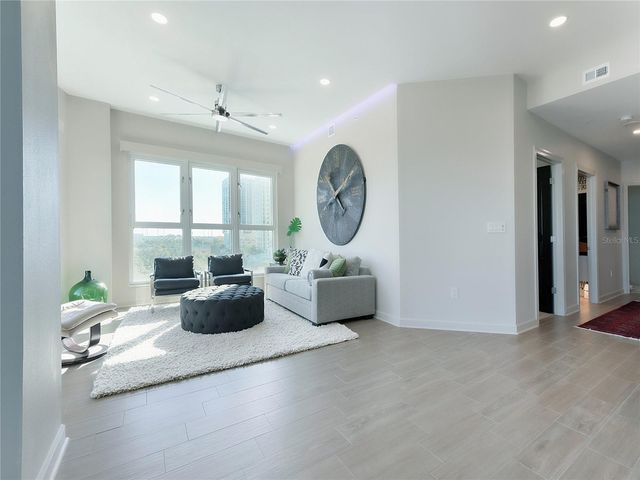 288 BEACH DRIVE NE 6A, St Petersburg, FL 33701