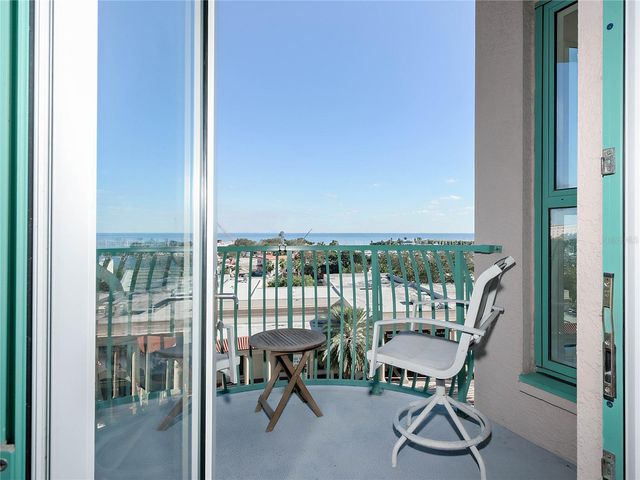 288 BEACH DRIVE NE 6A, St Petersburg, FL 33701