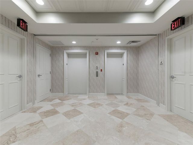 288 BEACH DRIVE NE 6A, St Petersburg, FL 33701