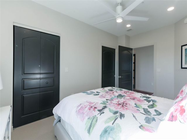 288 BEACH DRIVE NE 6A, St Petersburg, FL 33701