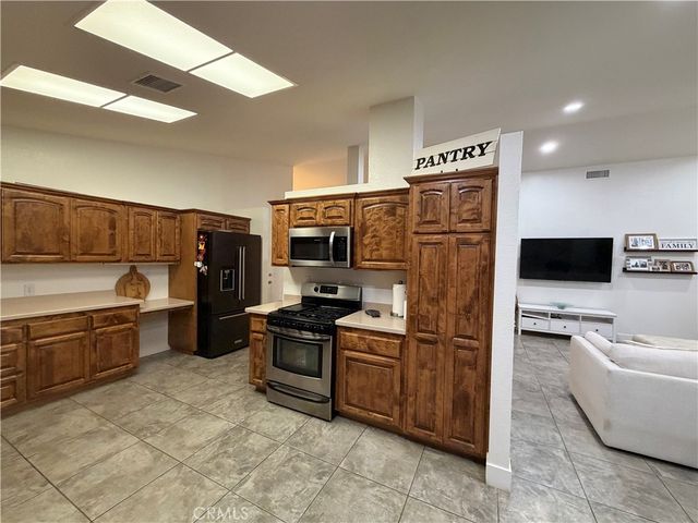 40833 Caballero, Cherry Valley, CA 92223