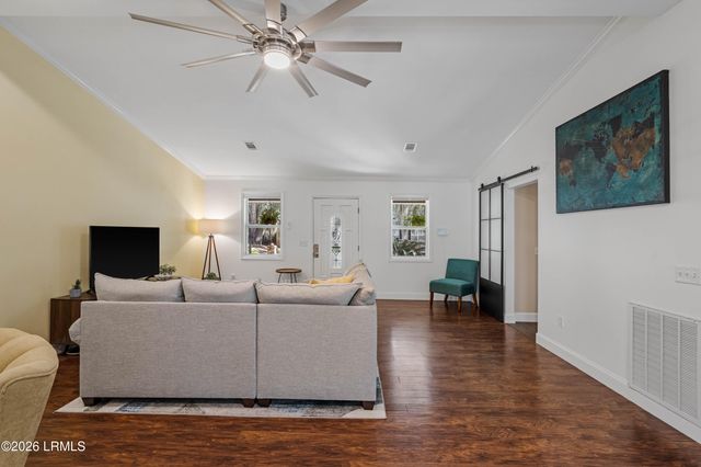 1110 Hookstra Lane, Beaufort, SC 29902