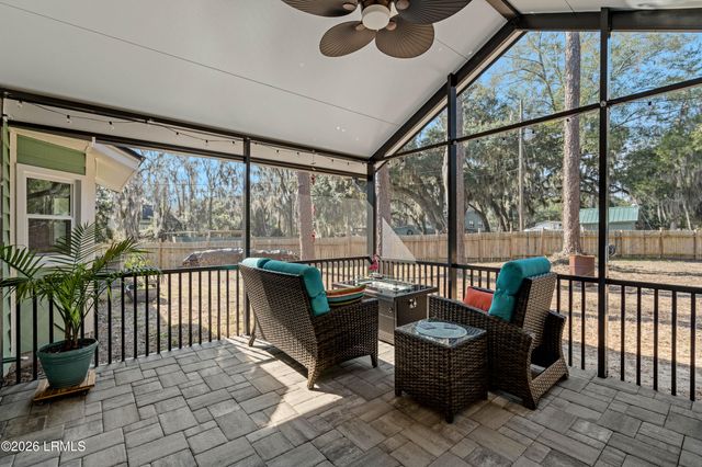 1110 Hookstra Lane, Beaufort, SC 29902