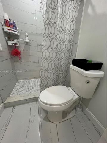 11970 SW 174th St, Miami, FL 33177